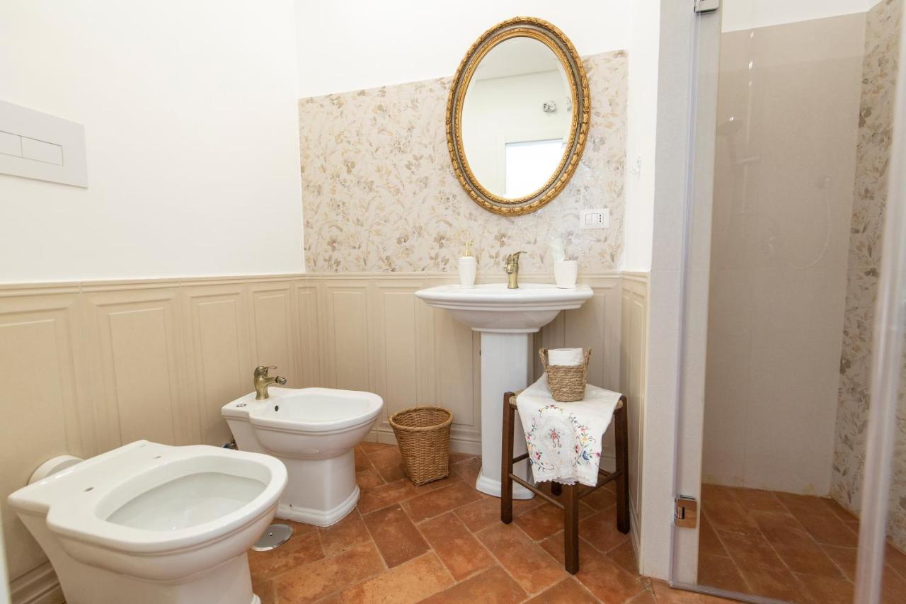 B&B Dimora Mazzarino Naples Exterior photo